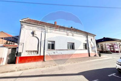 De vânzare casă cu 4 camere, Ultracentral, str Mihai Eminescu - 16