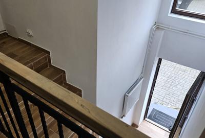 Apartament 1 camera de inchiriat in vila, zona Centru-Primarie - 3