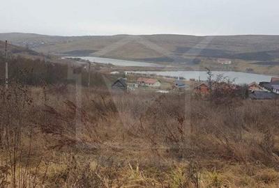 Teren 1000 mp, Campenesti, panorama frumoasa, expunere S, utilitati - 1