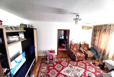 Apartament cu 2 camere, etaj 3/4, zona Podu Ros - 2
