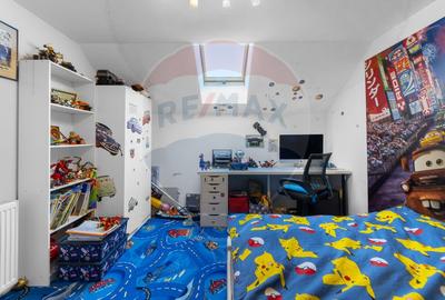 Casă / Vilă cu 4 camere de vânzare în zona Central - 15