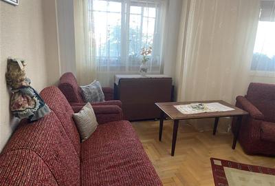 Apartament 3 camere in Focsani , zona centrala, et 2 4 , decomandat , 77 mp , li - 2