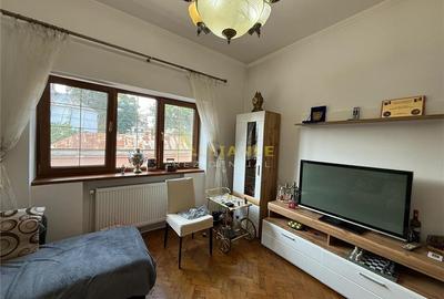 Apartament 2 camere etaj 1 zona Unirii centrala perfect pentru locuit sau invest - 2