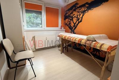 Apartament cu 3 camere semidecomandat în Mihai Bravu