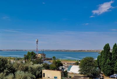 Apartament cu 4 camere decomandat, mobilat în Central