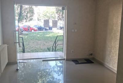 Spatiu , zona Spitalul Judetean - 8