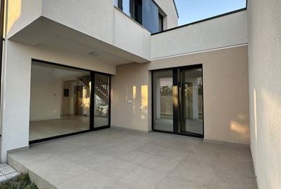 Casa cu 5 camere - Dumbarvita - 9