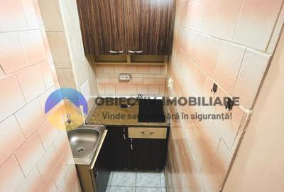 Garsonieră Centru – etaj intermediar – mobilată și utilată - 8