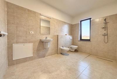 Vila eleganta cu potential  -  teren generos si locatie excelenta - 12