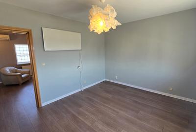 Apartament 3 camere cu vedere spectaculoasă – Piața Victoriei | Calea Victoriei - 11