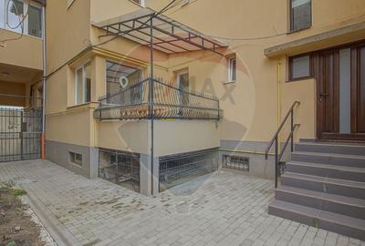 COMISION 0% - Spatiu Comercial de închiriat - Bulevardul 15 Noiembrie - 11