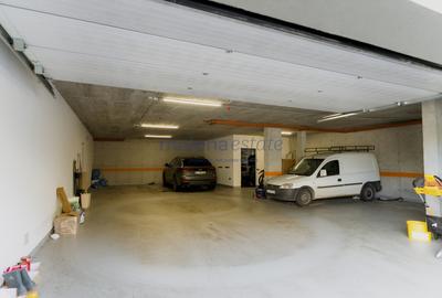 Proprietate rezidențială, cu două apartamente private, în Andrei Muresanu - 19