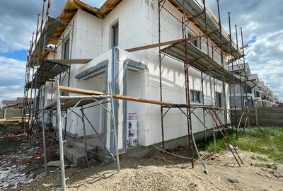 Duplex separat prin camera tehnica, 130 mp utili - Mosnita Veche - 16