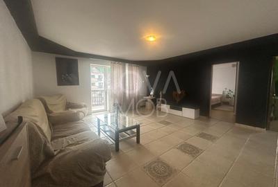 Apartament cu 3 camere decomandat în Piața Cluj