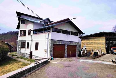 Super proprietate langa Breaza  cu teren  5000Mp , structura solida , cazemata - 2