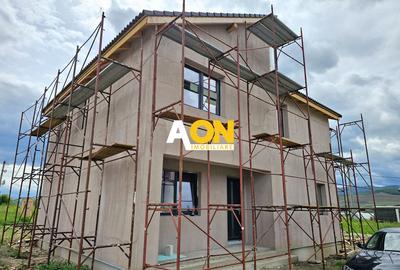 Casa cu predare la cheie, 4 camere, 554 mp teren, Cetate - 1