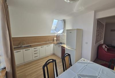 Apartament la casa, 4 camere in Schei - 5