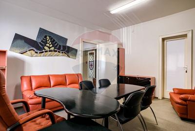 Spațiu birouri 60 m² parter de închiriat Bulevardul Decebal - 3