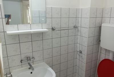 Apartament 3 camere decomandat, Bulevardul Decebal - 11