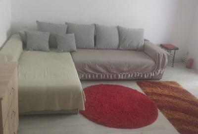 Proprietar,vând apartament cu 3 camere - 1