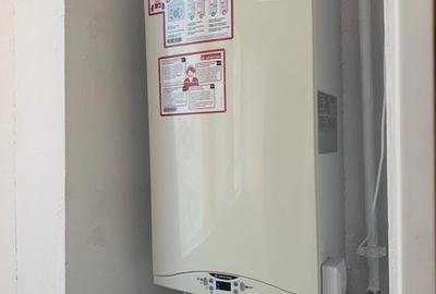 Garsoniera  spatioasa , 35 mp,centrala gaz, Dacia -  Bd Tomis-Tavola ,  350 euro - 16
