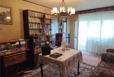 Apartament 3 camere zona Ion Mihalache cu Turda constructie 1984 - 27