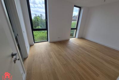 METROU LAMINORULUI (Meadows)- Vila cu priveliste catre lac, libera, comision 0% - 15