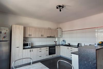De vânzare apartament cu 3 camere la cheie aproape de UMF, în Zorilor - 3