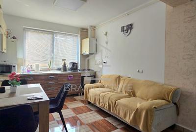 Apartament cu 3 camere decomandat, mobilat în Florești