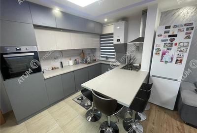 Apartament 3 camere decomandate 2 balcoane zona Brana Selimbar - 8