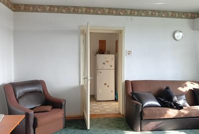 Ap 2 camere, et 5 din 9, balcon mare, bloc reabilitat,Crangasi - Giulesti nr 115 - 1