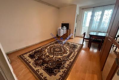 Garsonieră, mobilată în Tractorul