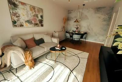 Apartament cu 4 camere decomandat în Theodor Pallady