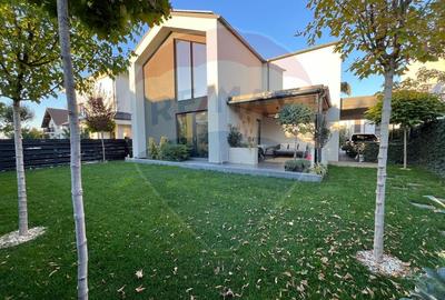 Casă individuală cu 5 camere în Corbeanca