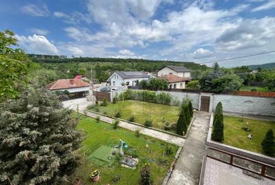 Casa P + M 369 mp utili, teren 1.515 mp, foisor, Leamna de Sus - 1