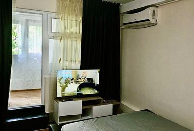Garsonieră de închiriat – Micro 40, etaj 2, 20 mp + balcon – 1.100 lei - 2