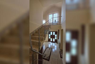 Vilă în Dubova,  langa Dunăre, teren 1361 mp - 8