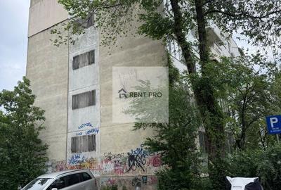 4 Camere Gorjului Parcare Etaj 1 din 4 Strada Ghirlandei - 18