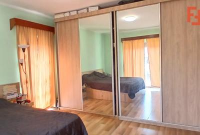 Casa individuala cu 5 camere Parter + Etaj in Ronat - 18