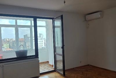 Piata Romana -gura de metrou - 8