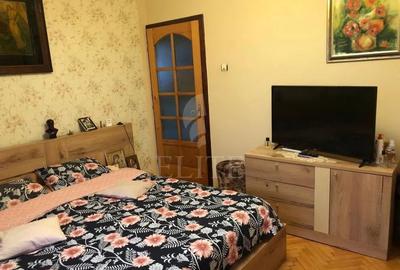 Apartament 3 camere în zona BLOCUL SPRAY - 1