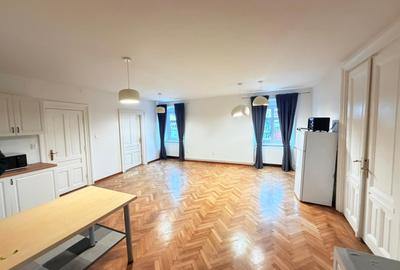 Apartament 4 camere de inchiriat, Centrul  Vechi-Brasov - 1