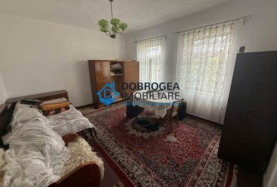 Zona centrala - Casa batraneasca, teren 690 mp - 3