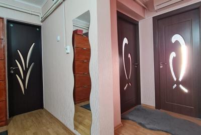 Vanzare apartament 4 camere dec, in Galati, Micro 39A, sup.91mp, mobilat - 5
