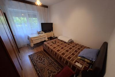 Apartament cu 3 camere decomandat, zona Frumoasa - 9