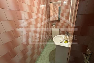 Apartament cu 3 camere, 84mp, Zona Central - 9