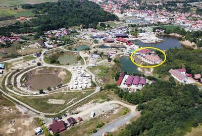 AFACERE LA CHEIE - Complexul turistic in incinta lacurilor Ocna Sibiului - 23