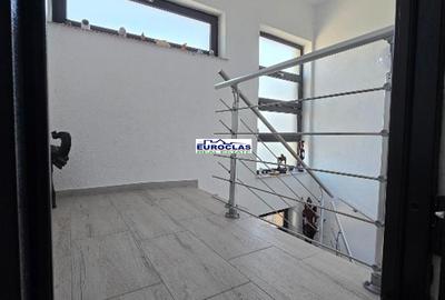 Vila P+1 - zona Medeea - 245.000 euro (Cod E11+E12) - 8