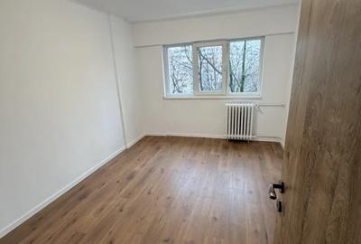 3 camere | renovat | bloc anvelopat | Metrou Gorjului in fata blocului - 1
