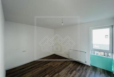 Apartament de vanzare in Sibiu - 4 camere, balcon - ap la vila - 11
